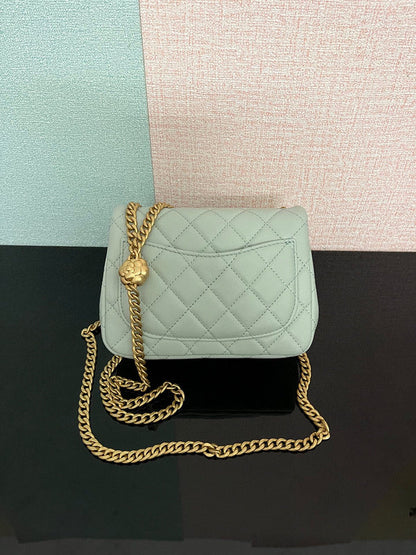 Chanel Luxury Handbag Style 57