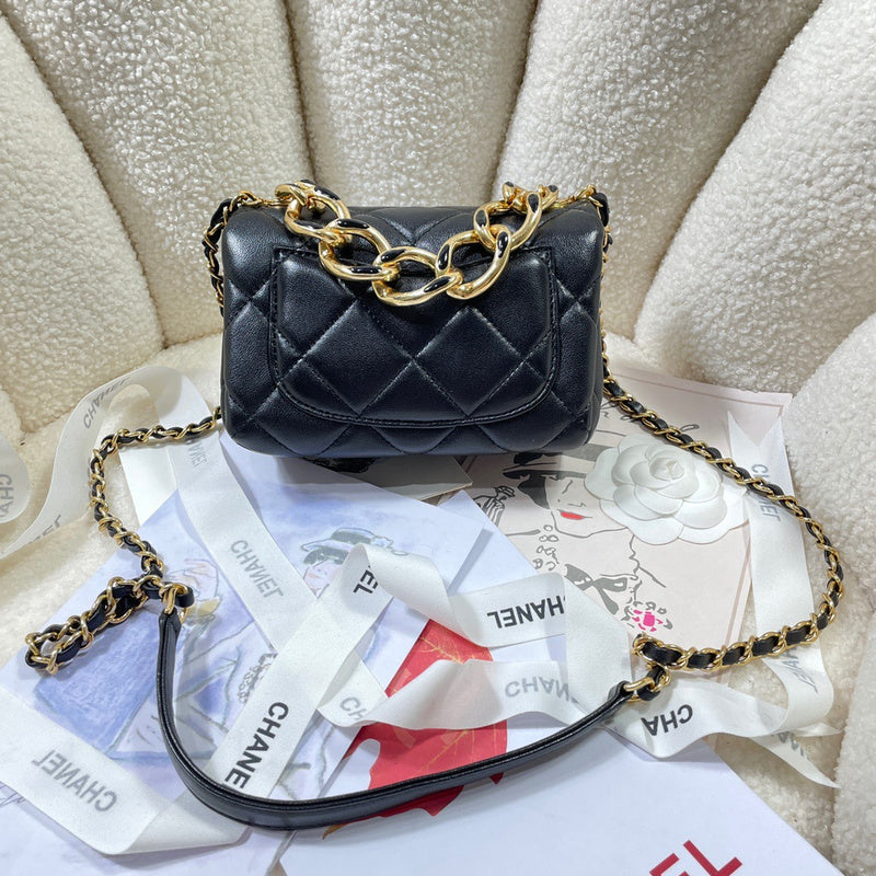 Chanel Luxury Handbag Style 428