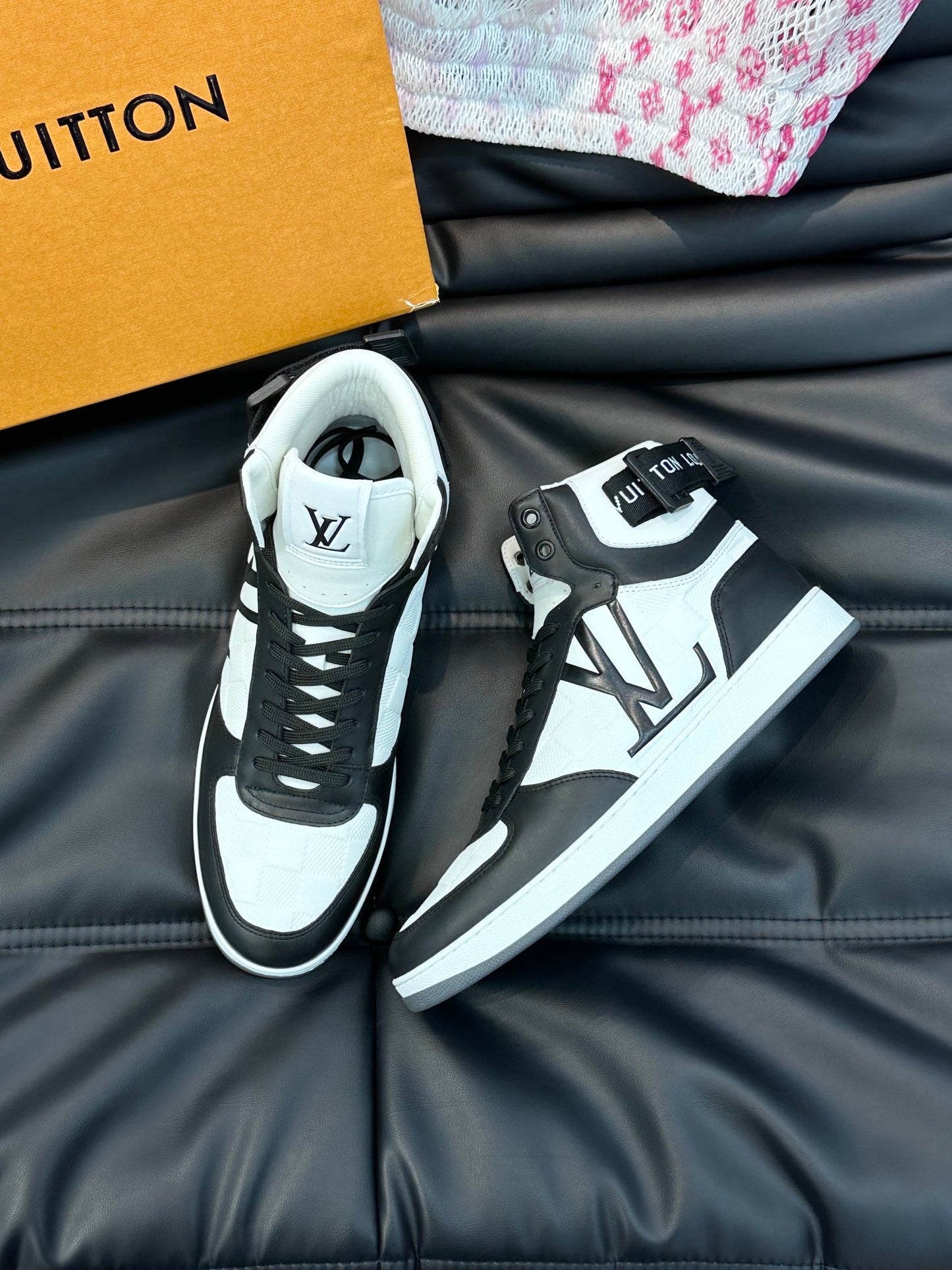Louis Vuitton Rivoli Sneakers