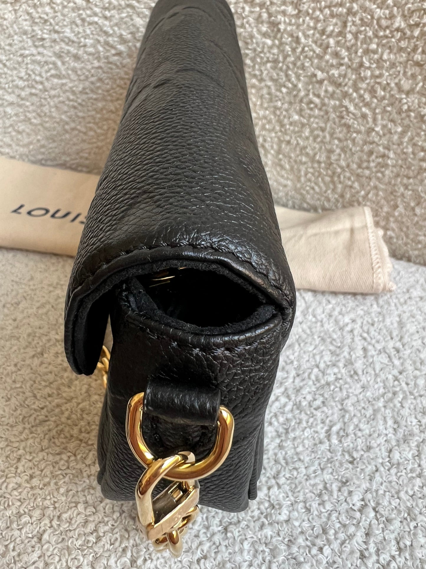 Louis Vuitton Ivy Wallet on Chain Bag Black Empreinte (RRP £1,490)