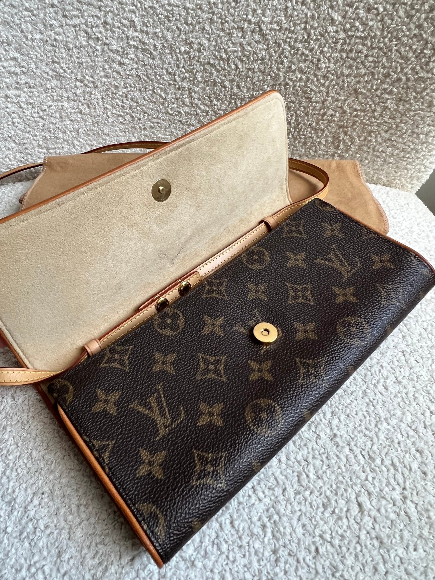Louis Vuitton Vintage Monogram Twin Pochette
