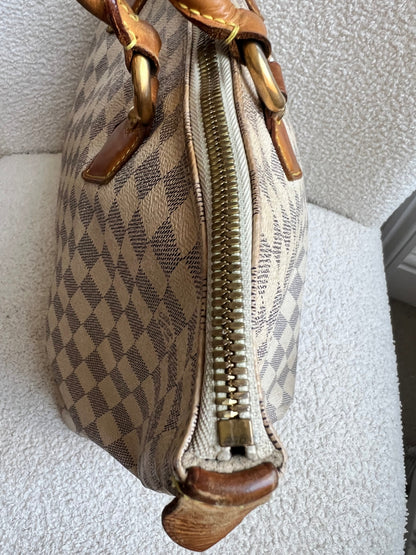 Louis Vuitton Saleya MM Tote Damier Azur