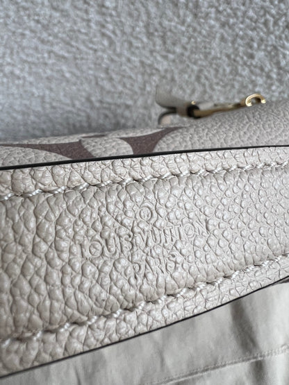 Louis Vuitton Pochette Metis Bicolour Empreinte (RRP £2,230)