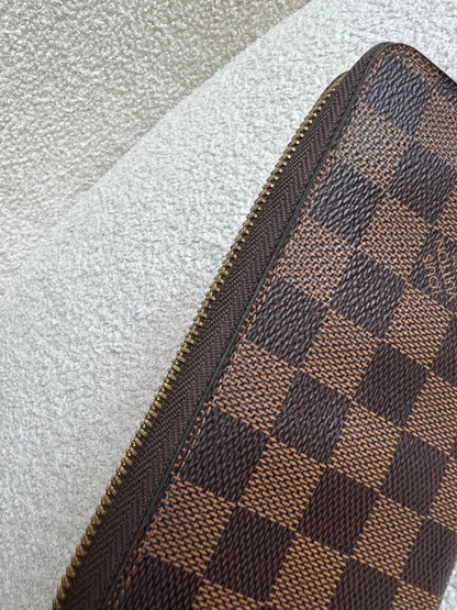 Louis Vuitton Clemence Wallet in Damier Ebene (RRP £450)