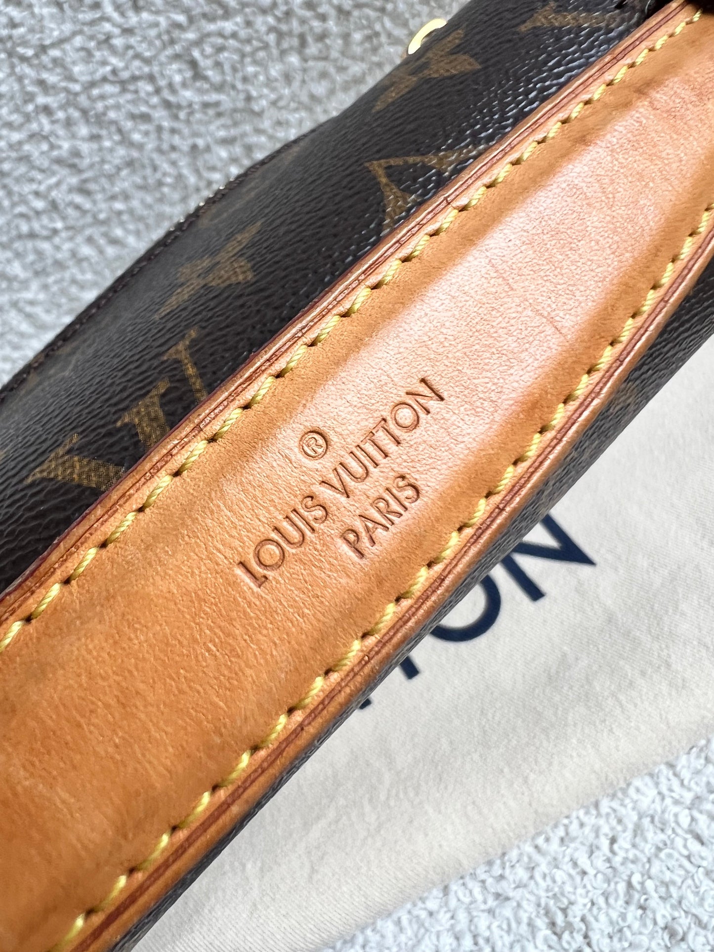 Louis Vuitton Pochette Metis Monogram (RRP £2,020)