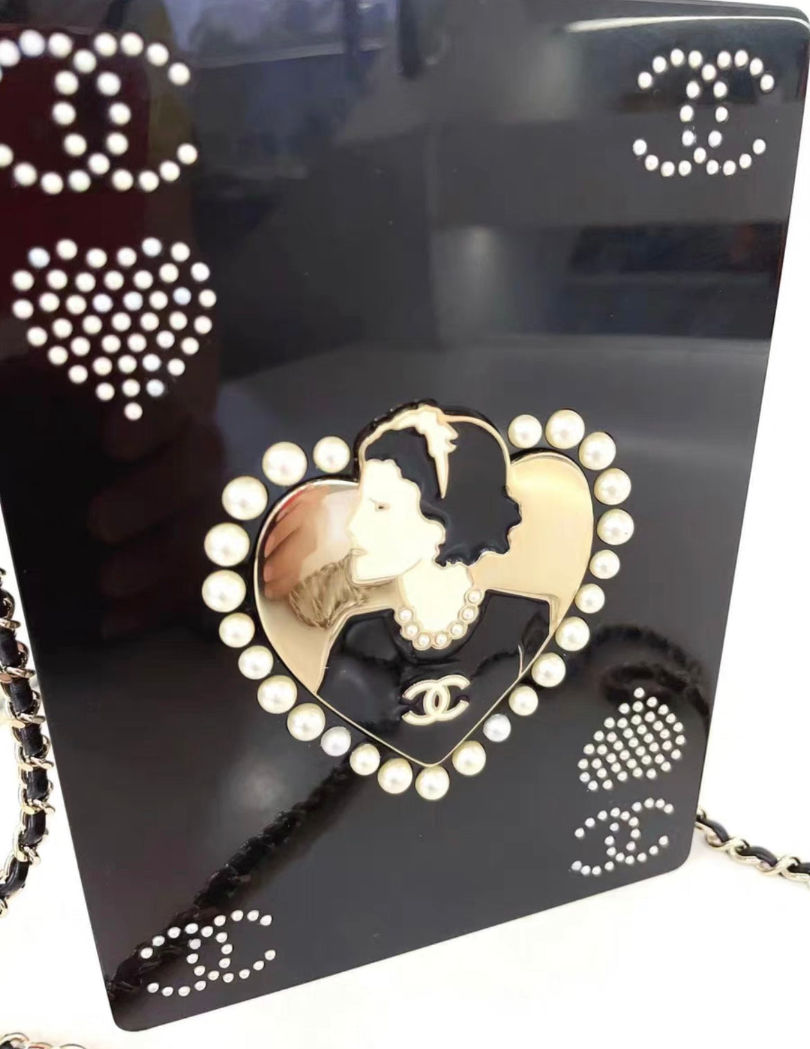 Chanel Luxury Leather Black Clutch Style 11