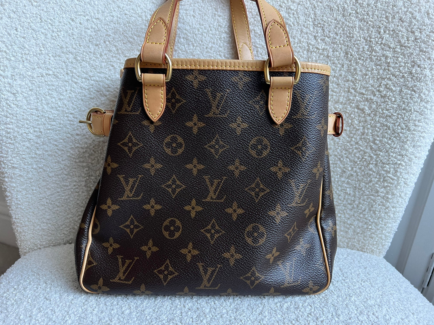 Louis Vuitton Batignolles in Monogram Canvas