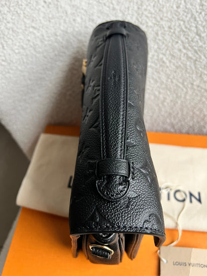 Louis Vuitton Pochette Metis Black Empreinte (RRP £2,200)