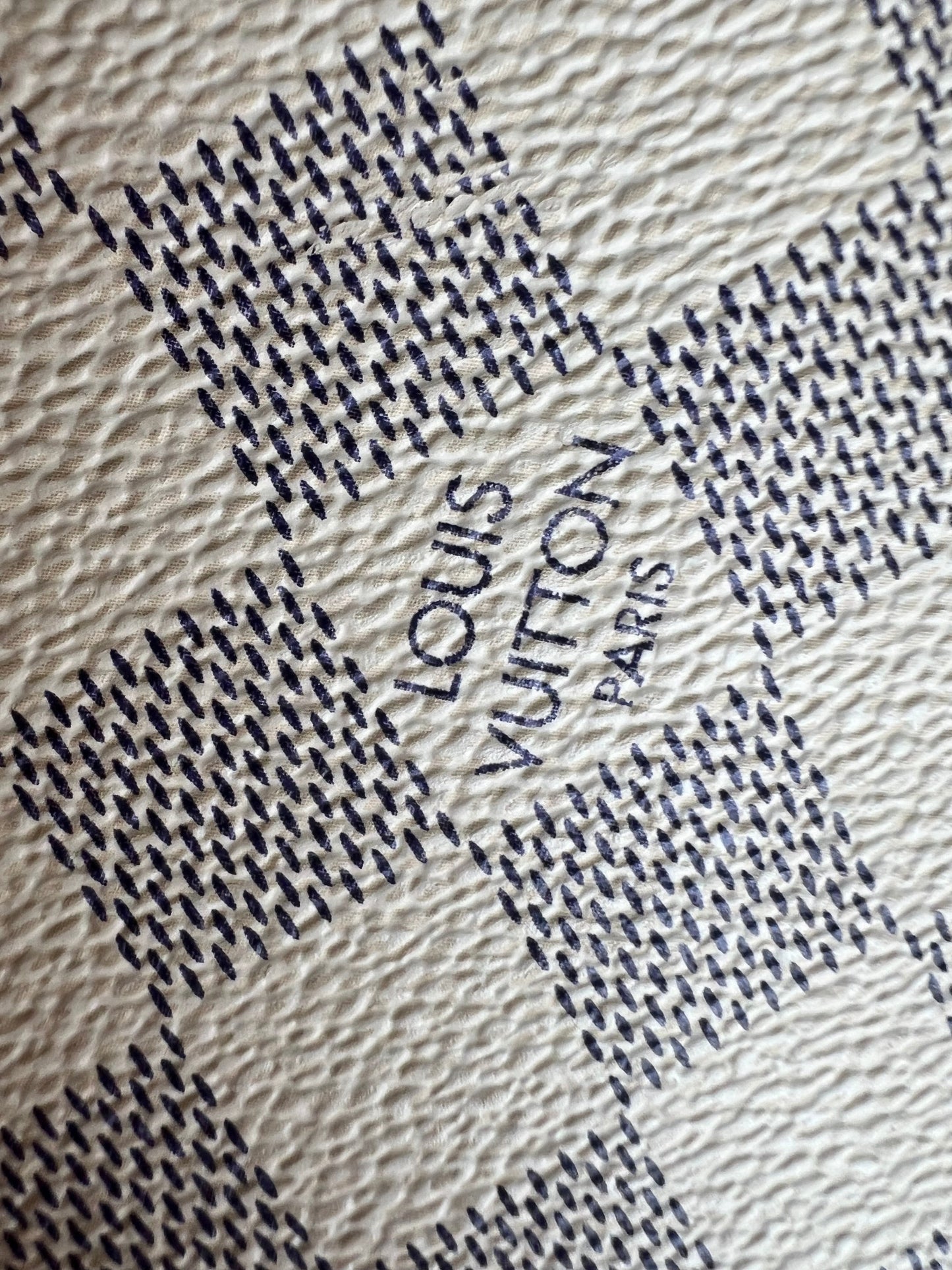 Louis Vuitton Neverfull MM Monogram Damier Azur (RRP £1,470)