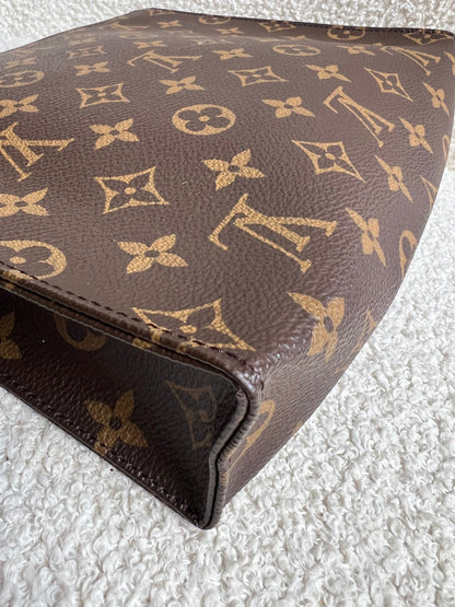 Louis Vuitton Large Toiletry Pouch Monogram