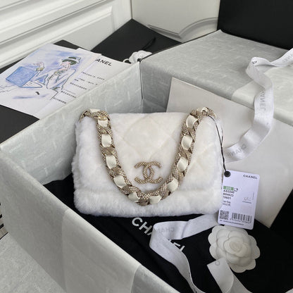 Chanel Luxury Handbag Style 567