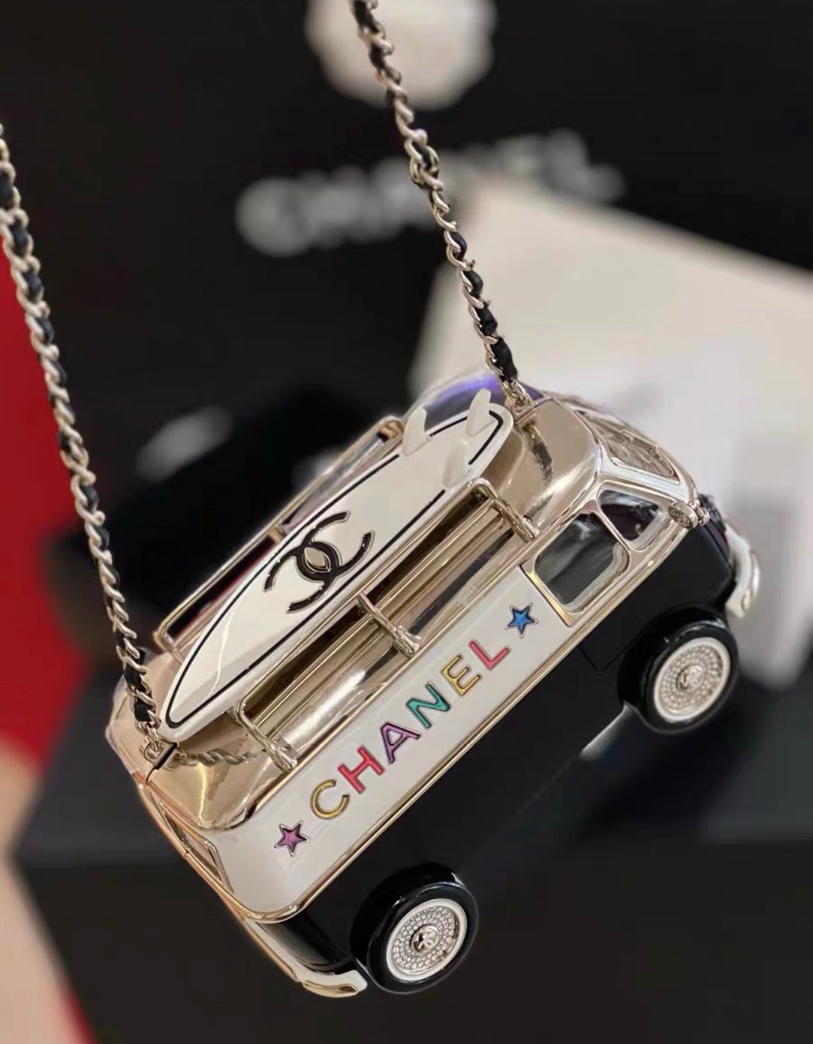 Chanel Luxury Leather Gold Handbag Style 9