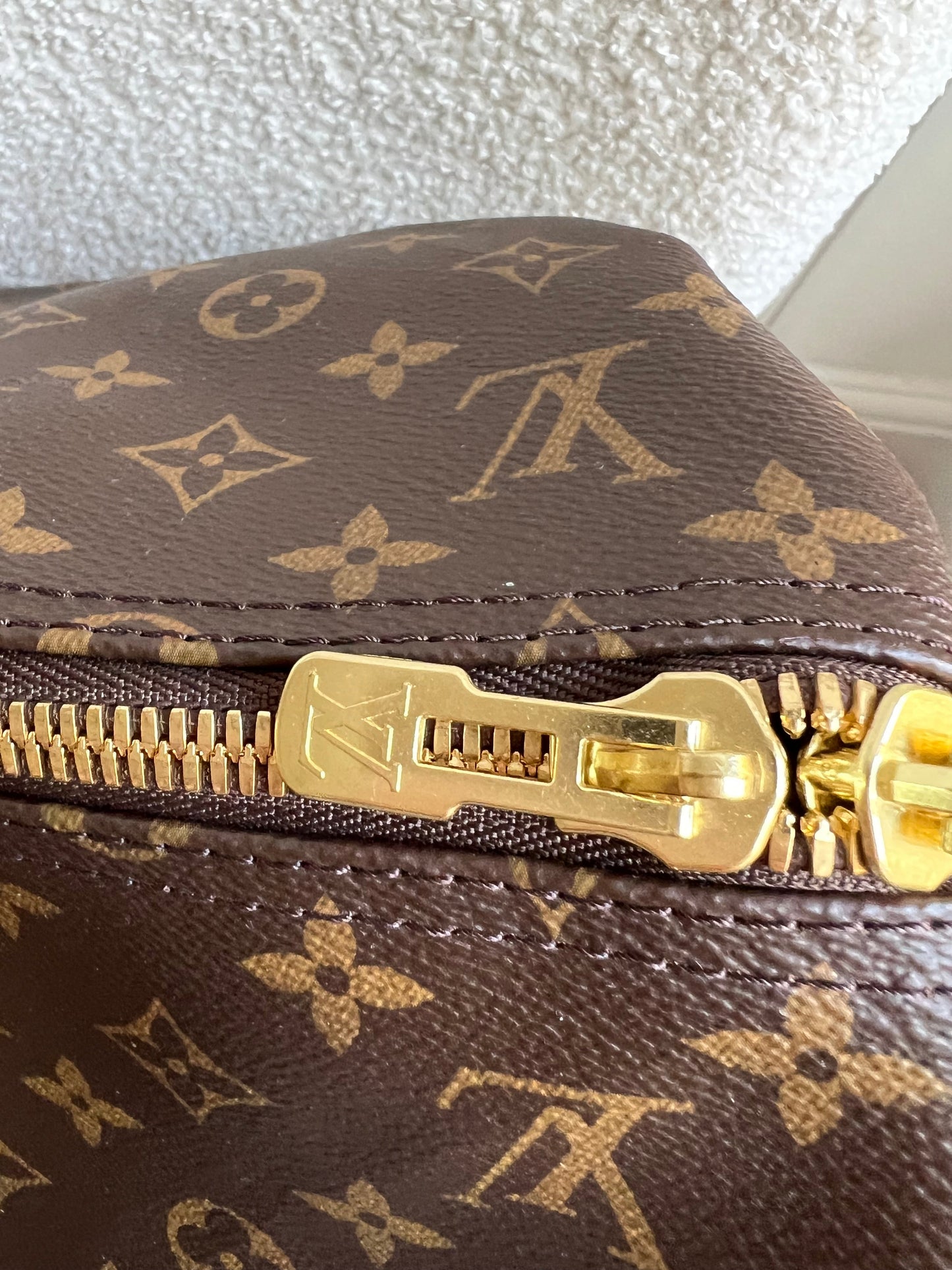 Louis Vuitton Keepall Bandouliere 55 Monogram (RRP £2,050)