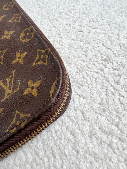 Louis Vuitton Monogram Poch Documents Portfolio Case 39