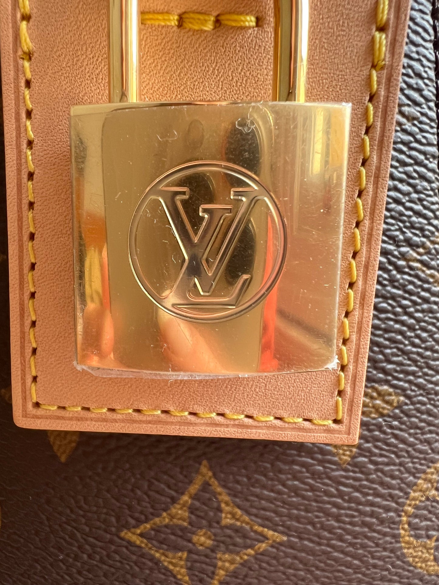 Louis Vuitton Slouchy MM Monogram (RRP £2110)