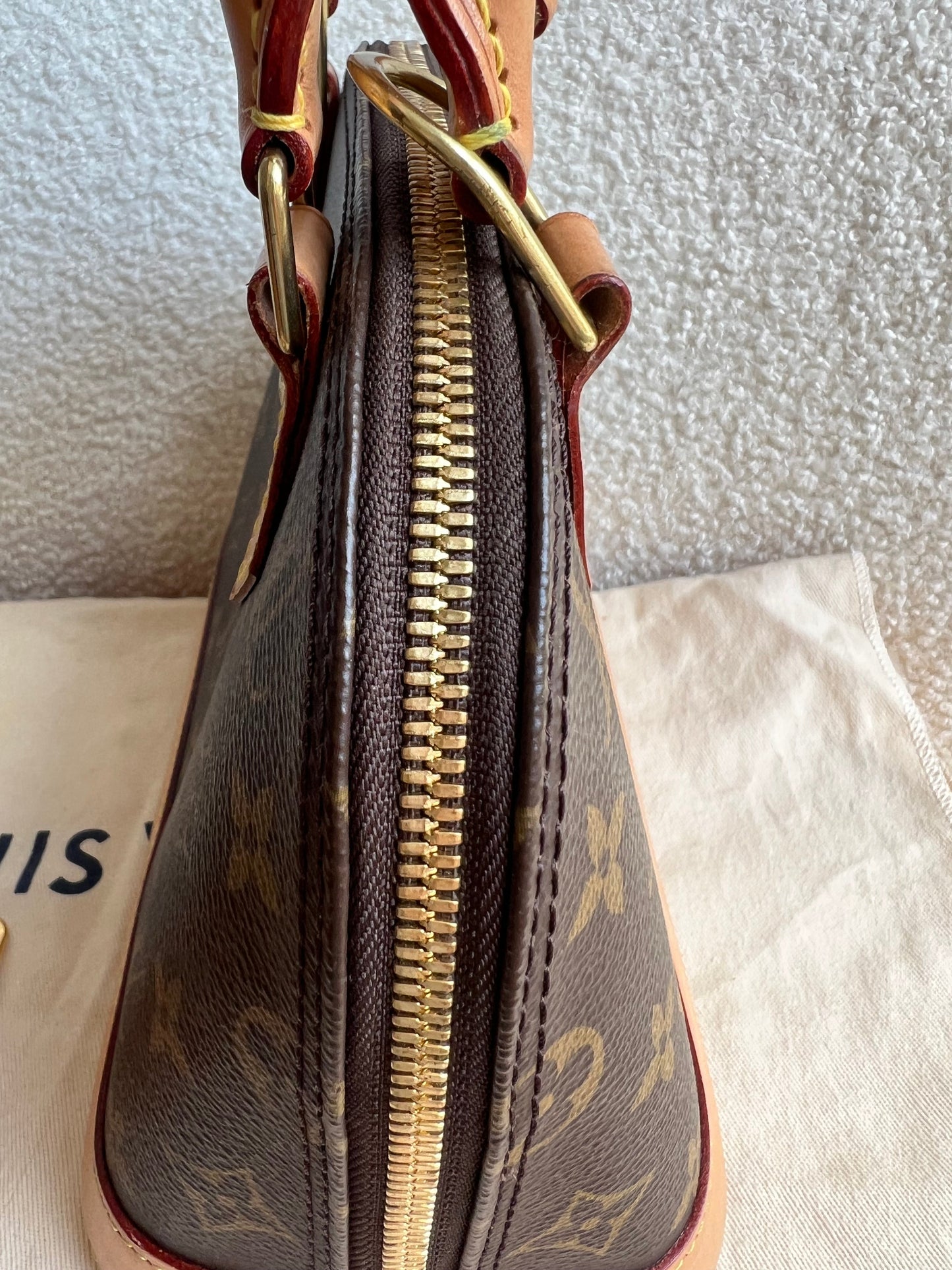 Louis Vuitton Alma BB Monogram (RRP £1,430)