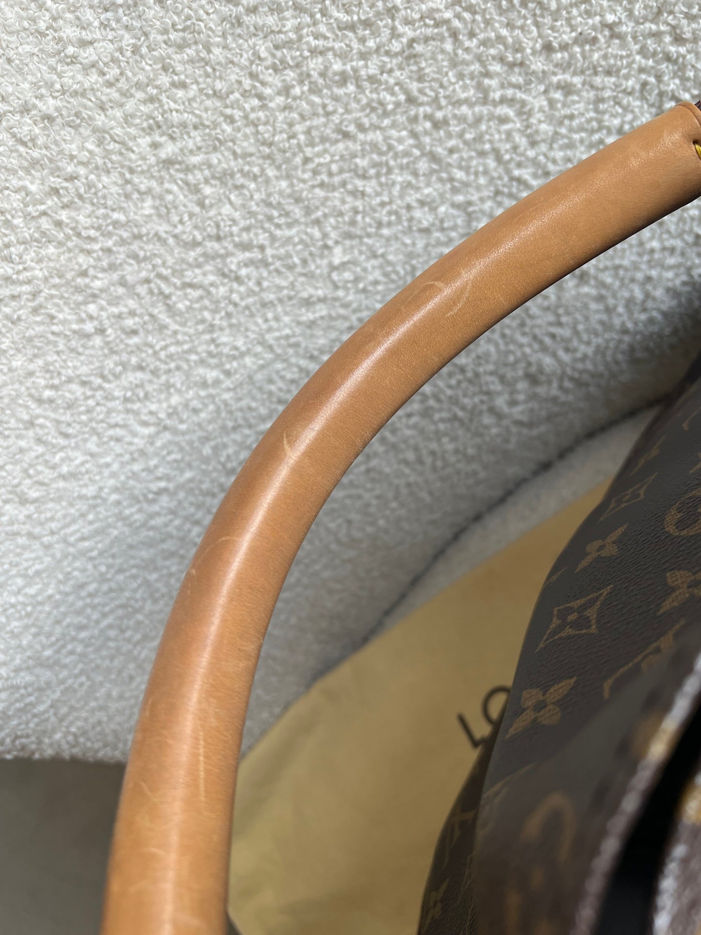 Louis Vuitton Artsy MM Monogram (RRP £1,940)