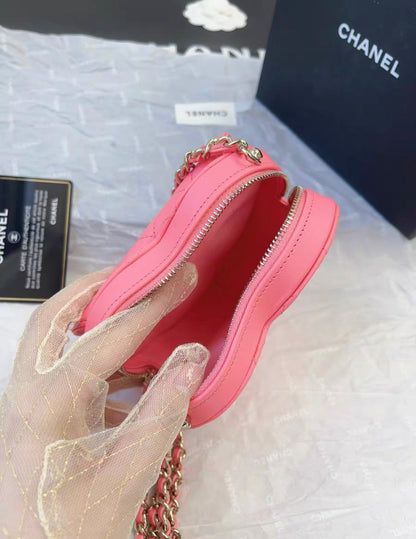 Chanel 22S Pink Small Heart Bag