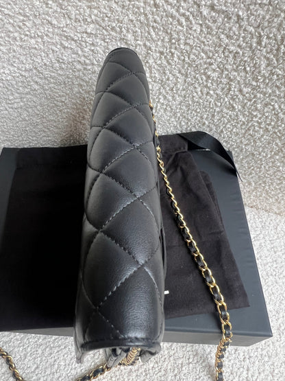 Chanel Wallet on Chain in Black Lambskin Gold Hardware (RRP £2,930)