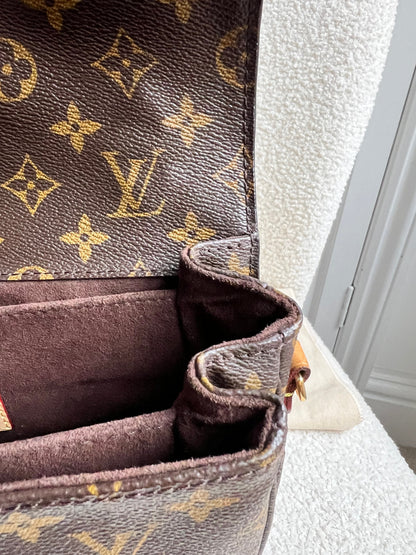 Louis Vuitton Pochette Metis Monogram (RRP £2,020)