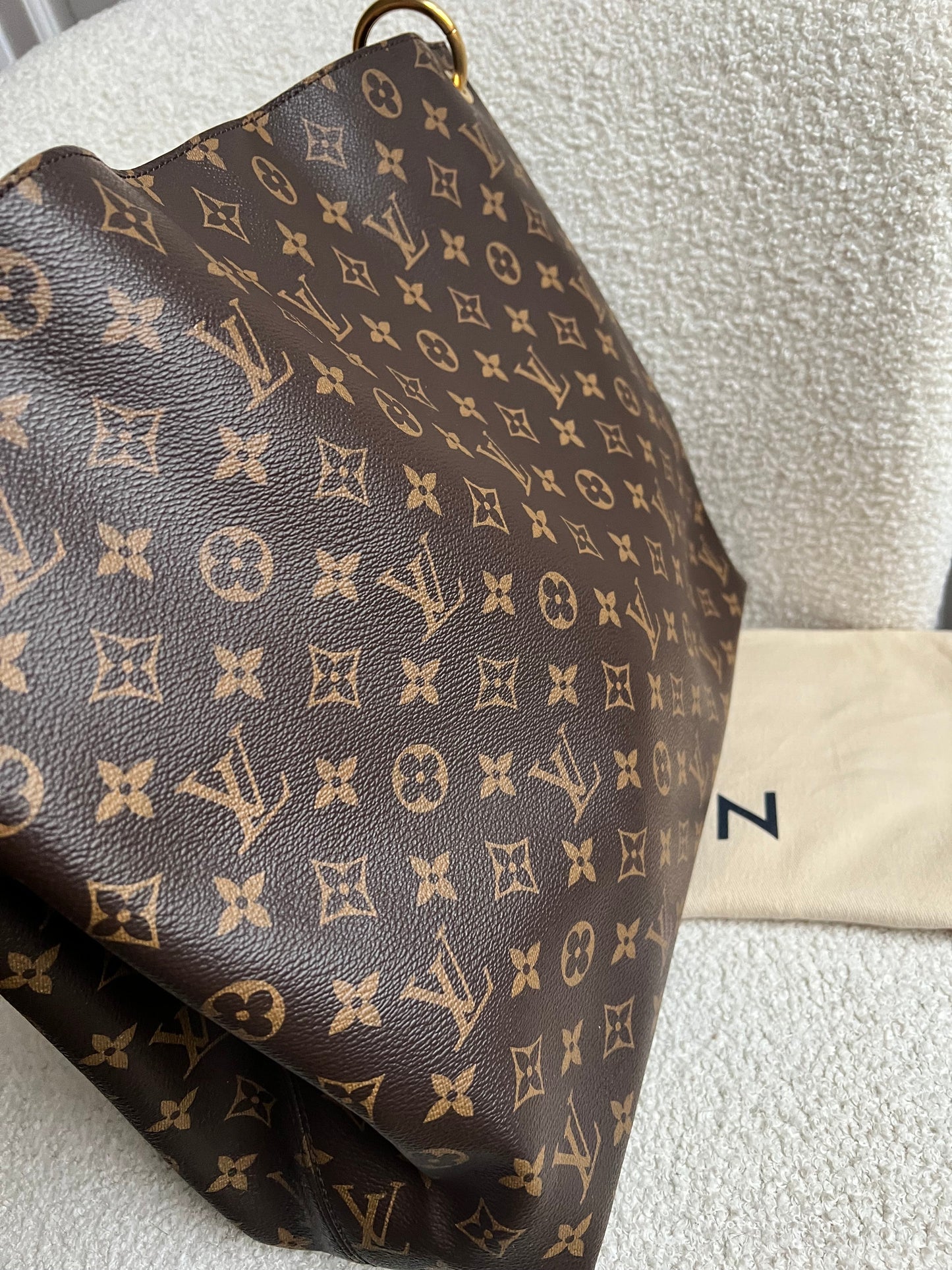 Louis Vuitton Graceful MM Monogram (RRP £1,420)