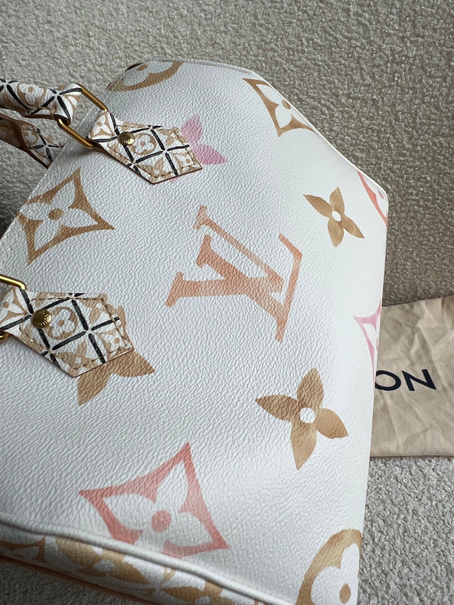 Louis Vuitton Speedy 25 Bandouliere By The Pool 2.0 Giant Monogram (RRP £2030)