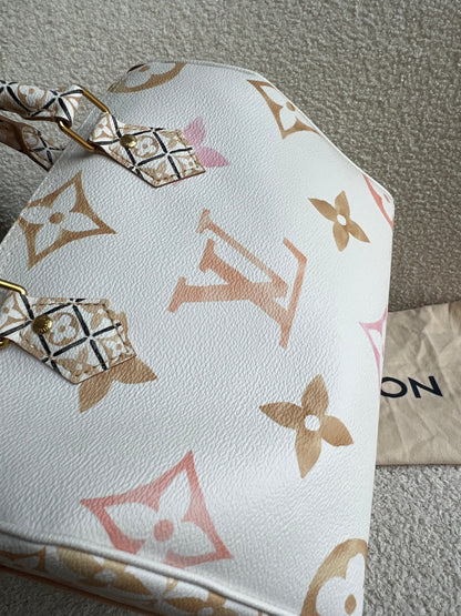 Louis Vuitton Speedy 25 Bandouliere By The Pool 2.0 Giant Monogram (RRP £2030)