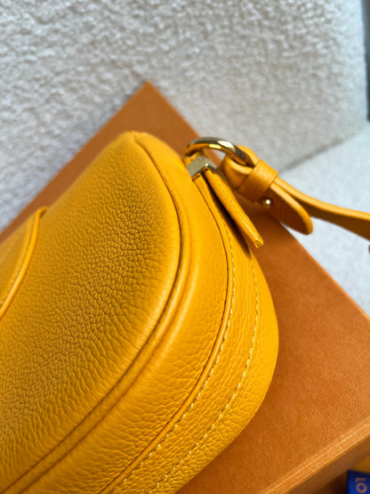Louis Vuitton Pont 9 Soft PM Bag in Sunbeam (RRP £3030)