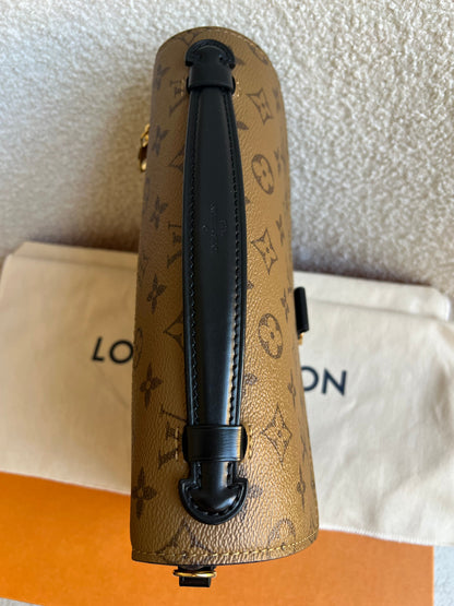 Louis Vuitton Pochette Metis Reverse Monogram (RRP £2,060)