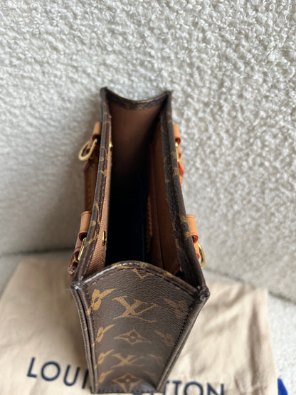 Louis Vuitton Petit Sac Plat (RRP £1,420)