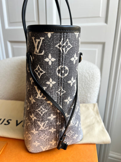 Louis Vuitton Neverfull MM Jacquard Denim