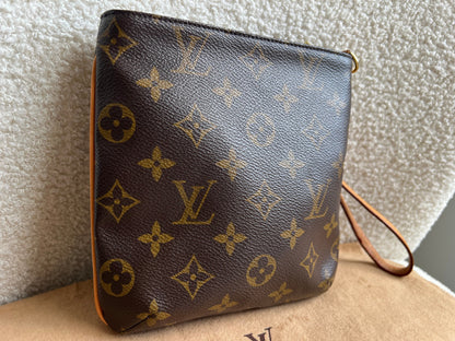 Louis Vuitton Monogram Partition Clutch