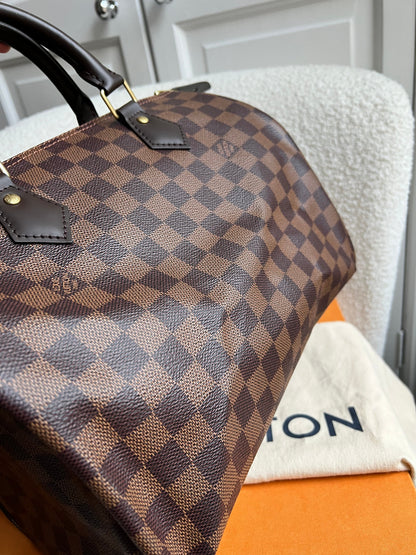 Louis Vuitton Speedy 30 Damier Ebene (RRP £1240)