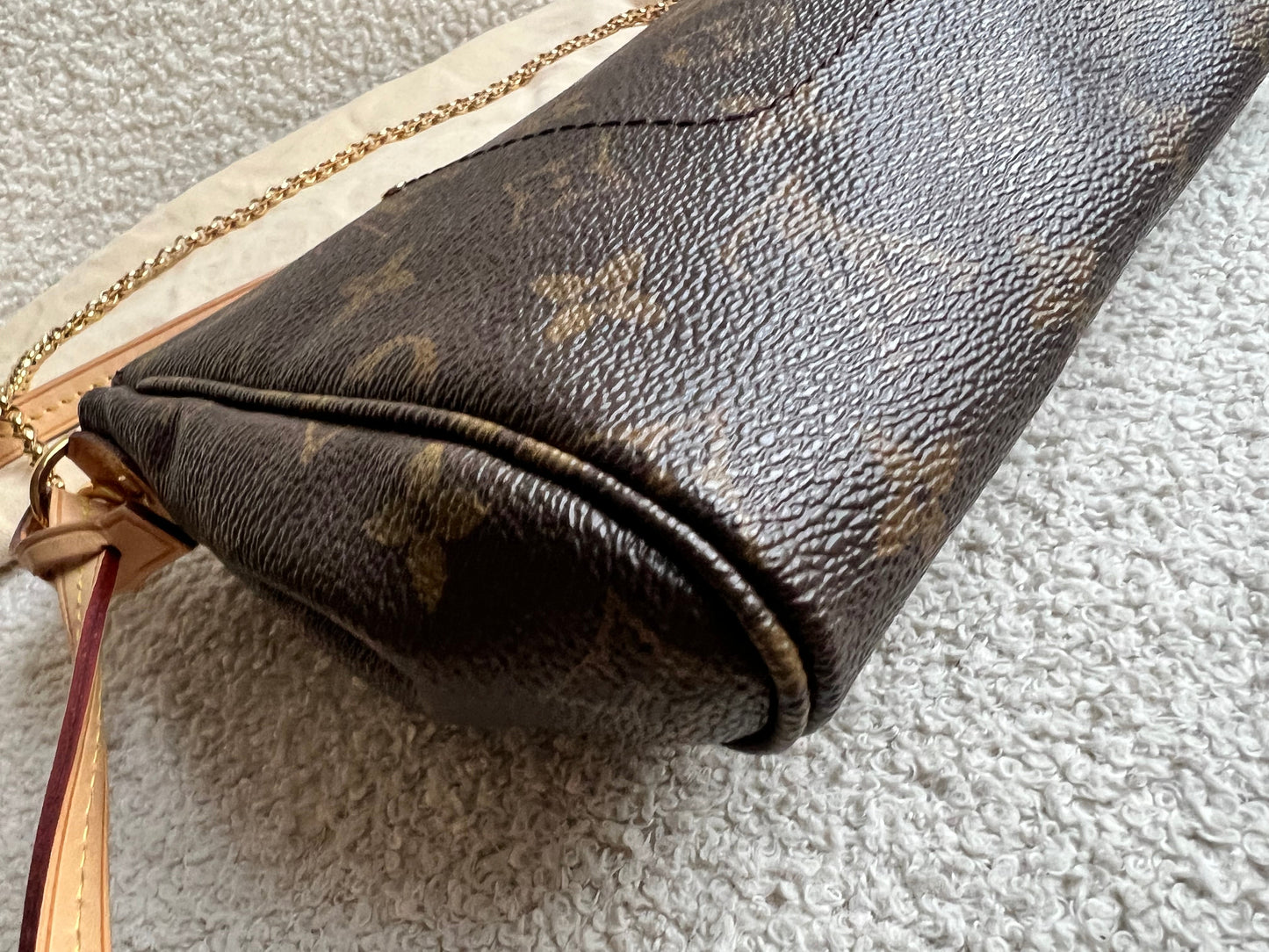 Louis Vuitton Favorite MM Monogram