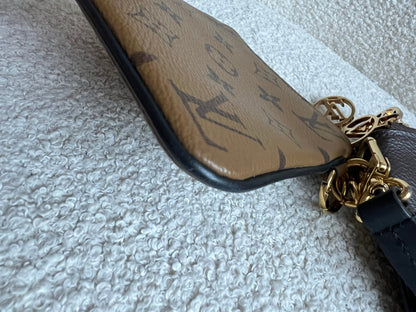 Louis Vuitton Giant Monogram Trio Pouch set