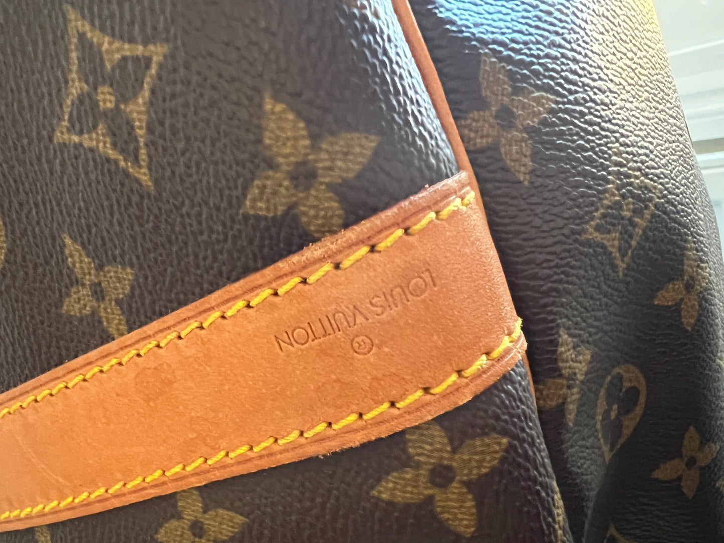 Louis Vuitton Vintage Keepall Bandouliere 60