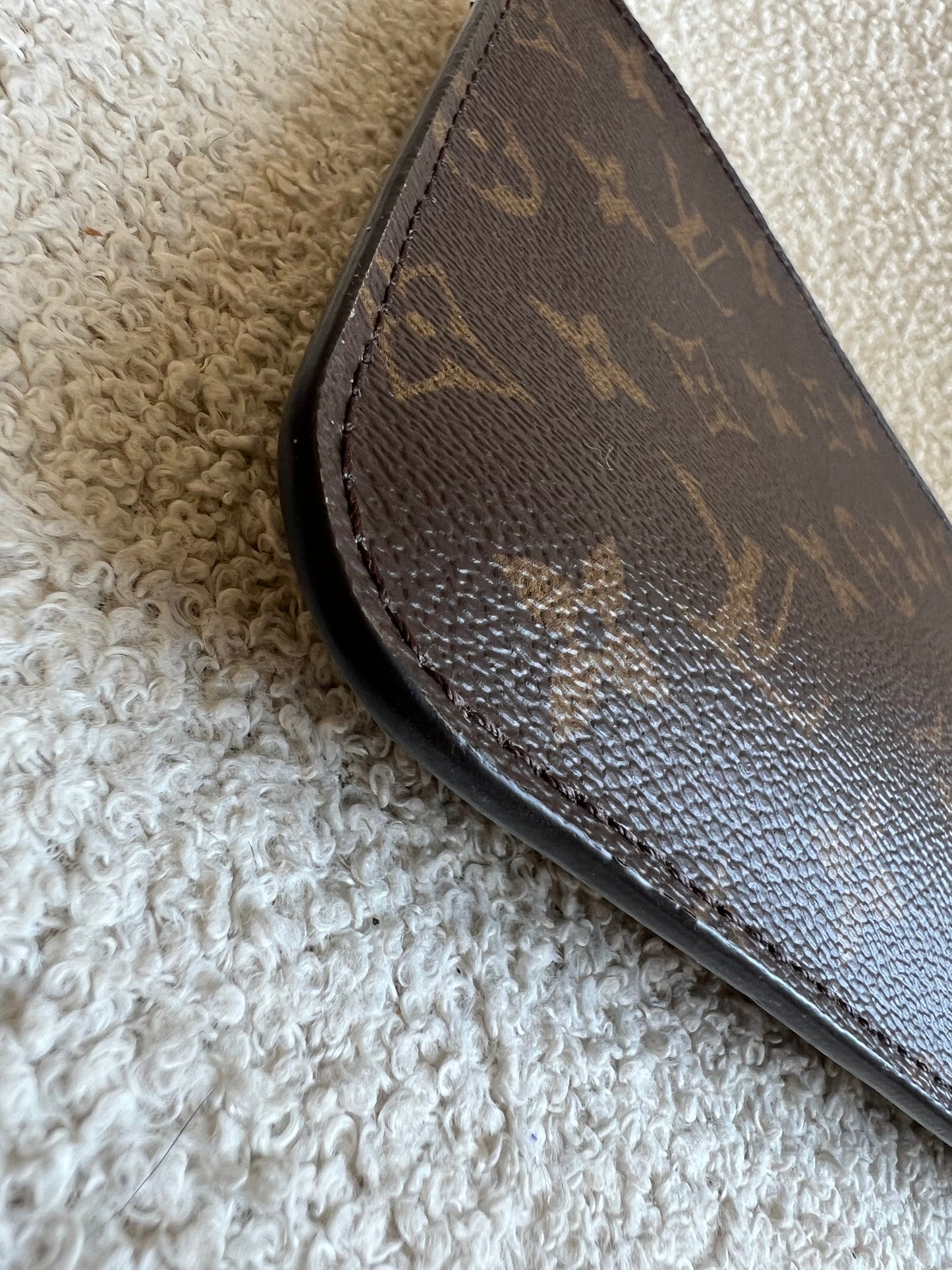 Louis Vuitton Pouch (from Neverfull) in Monogram
