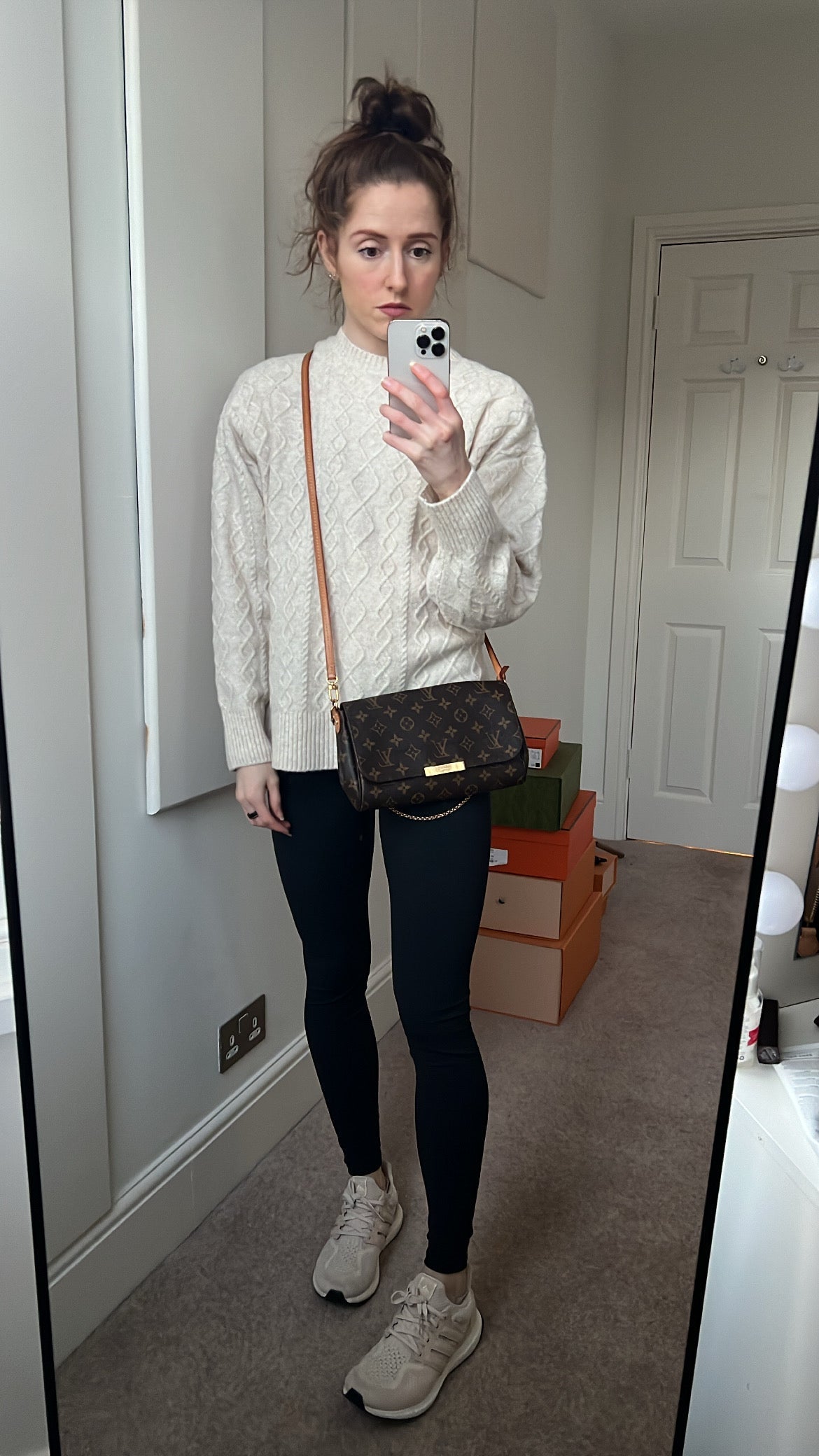 Louis Vuitton Favorite MM Monogram