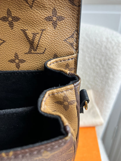 Louis Vuitton Pochette Metis Reverse Monogram (RRP £2,020)
