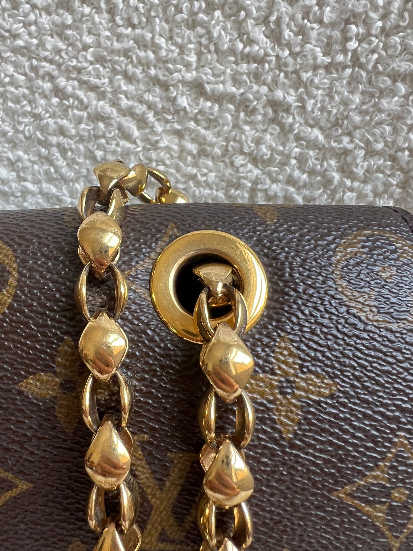 Louis Vuitton Victoire Monogram and Black (RRP £2000)