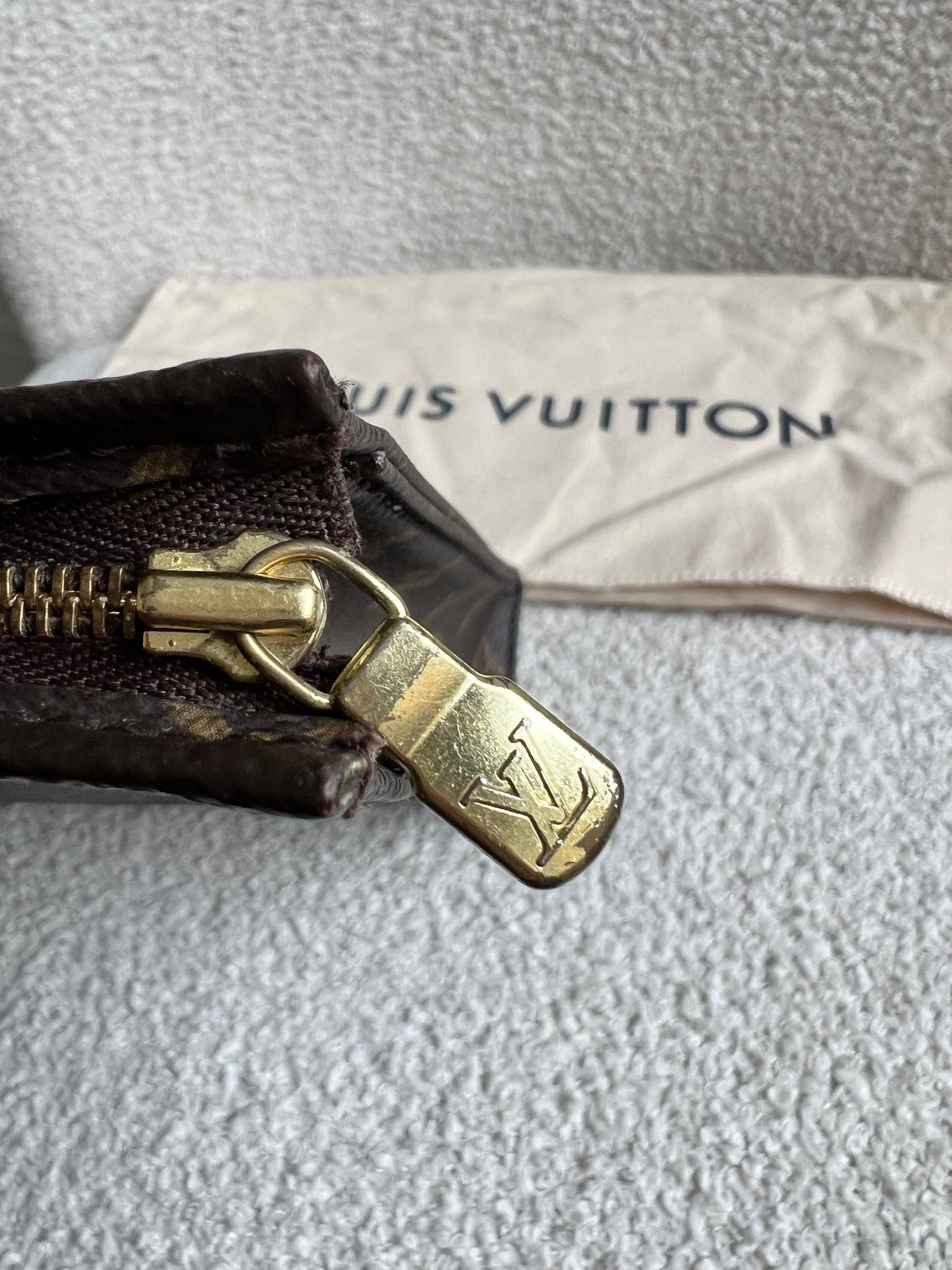 Louis Vuitton Toiletry Pouch 26 Monogram