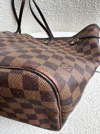 Louis Vuitton Neverfull MM Damier Ebene Cherry Interior (RRP £1,430)