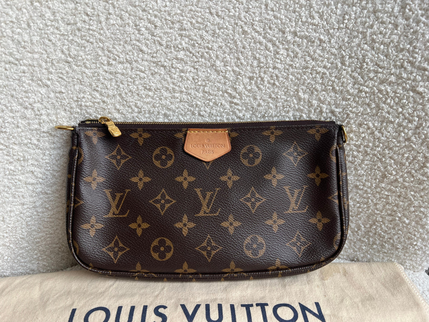 Louis Vuitton Multi Pochette Accessoires Khaki (RRP £2070)