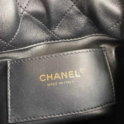 Chanel Luxury Handbag Style 647