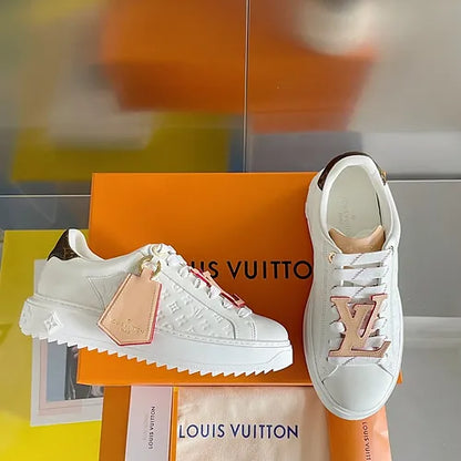 Louis Vuitton Monogram Plain Toe Rubber Sole Low Top Lace Up Sneakers