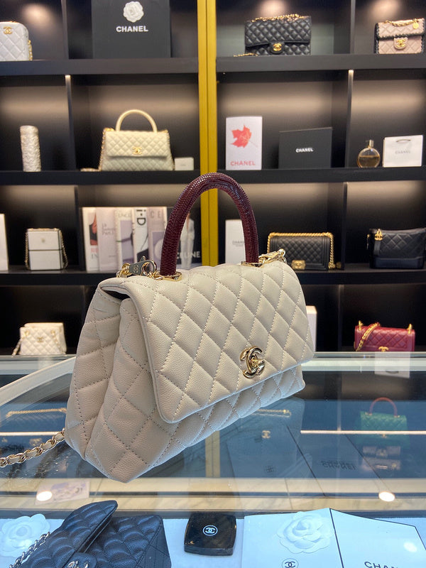 Chanel Luxury Handbag Style 340