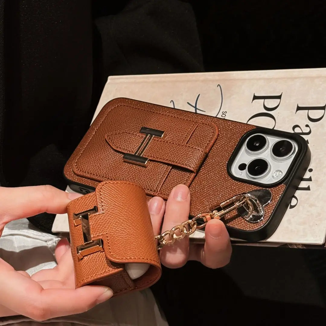 H iPhone Case +AirPods Case