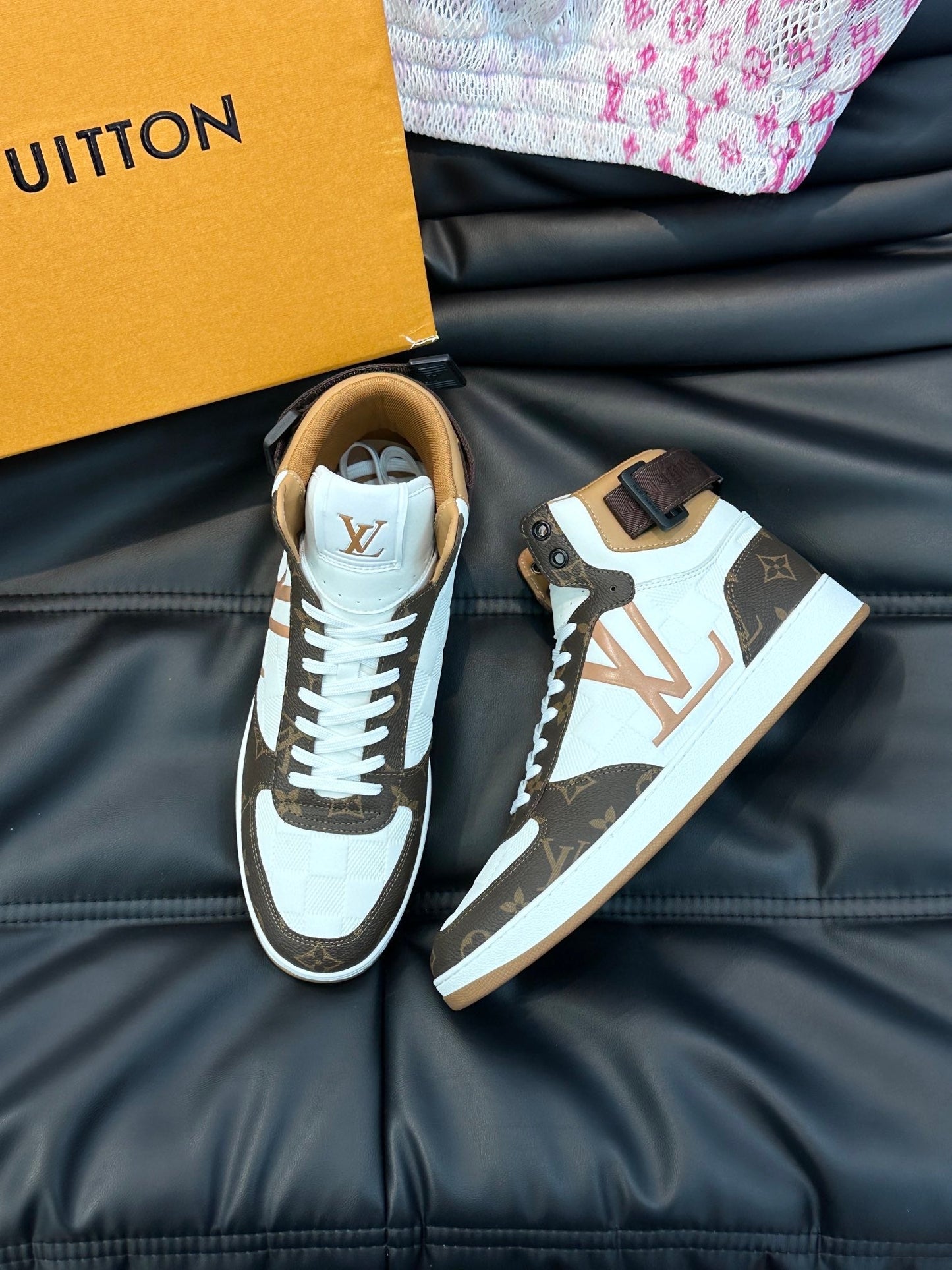 Louis Vuitton Rivoli Sneakers