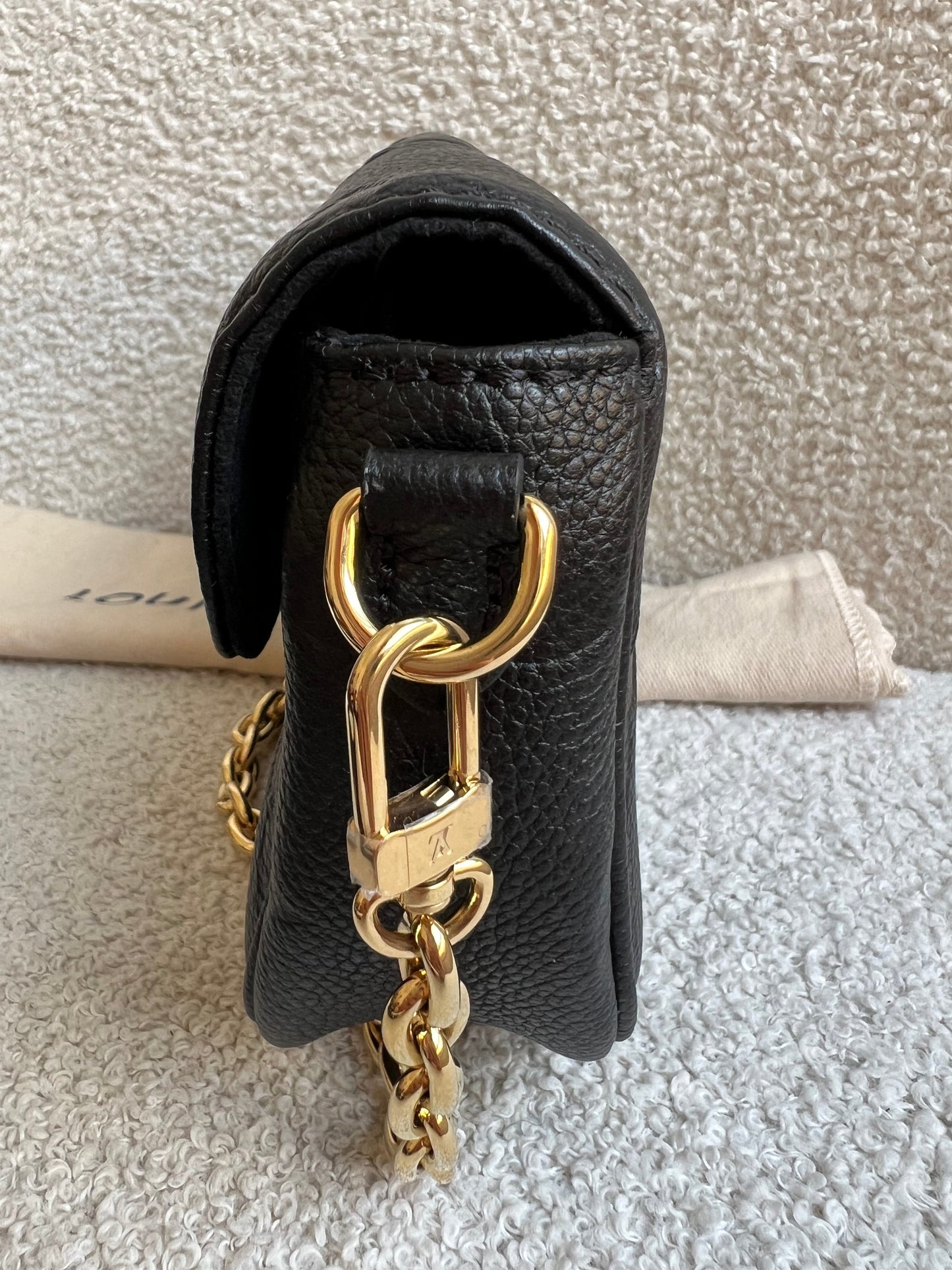 Louis Vuitton Ivy Wallet on Chain Bag Black Empreinte (RRP £1,490)