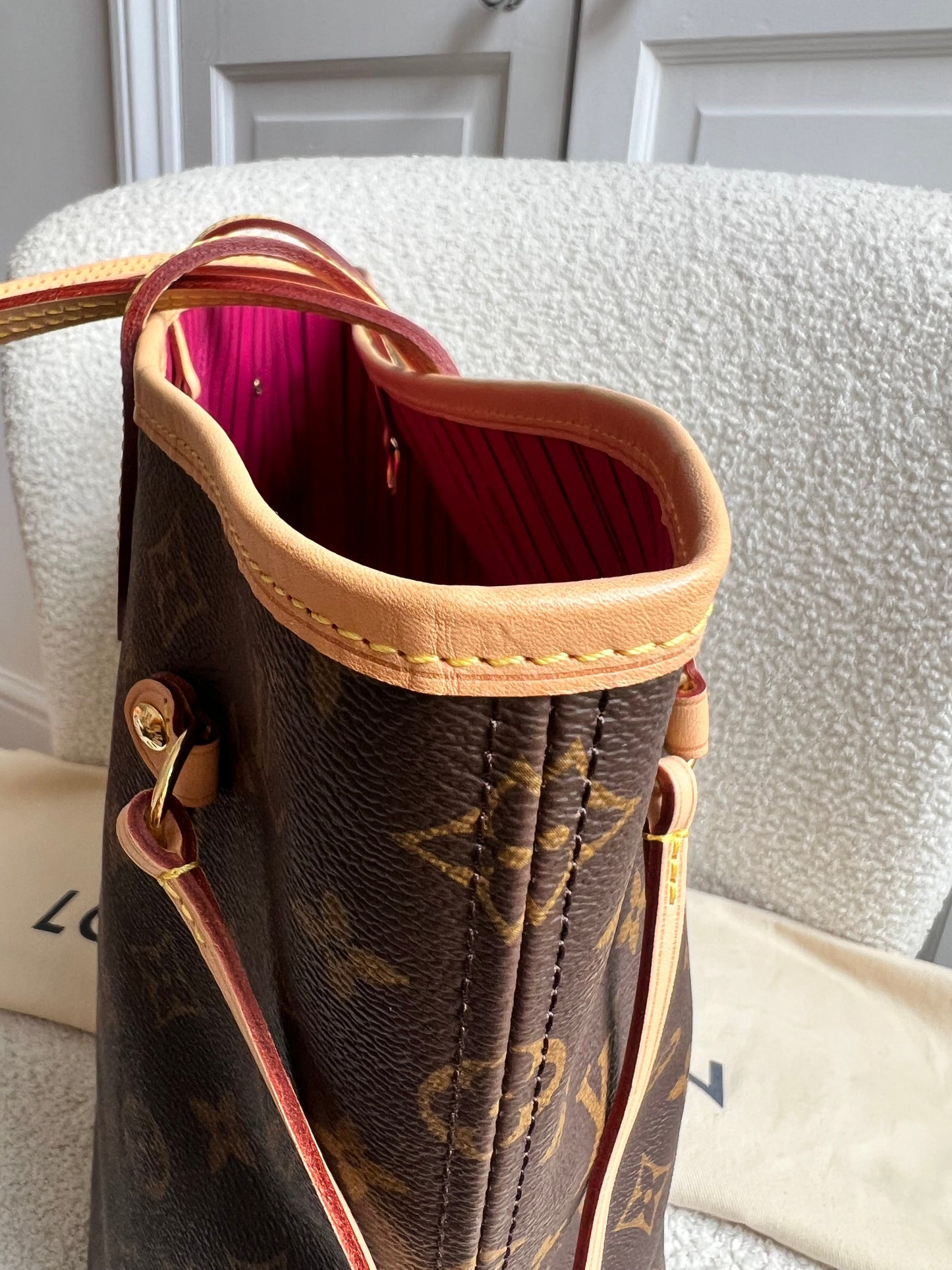 Louis Vuitton Neverfull MM Monogram Pivoine (RRP £1,430)
